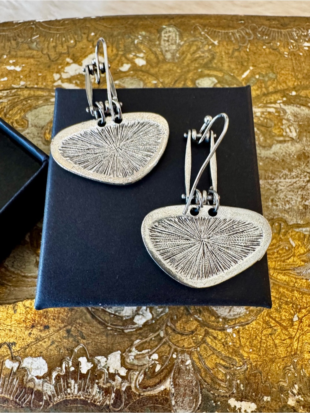NEW silver & faux abalone statement earrings - Picture 2 of 6